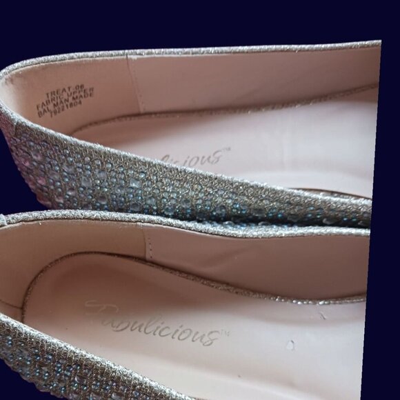 Fabulicious Rhinestone-Embellished Ballet Flats Color Nude Glitter Mesh Size 10 - Picture 7 of 13